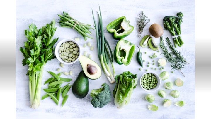 Green vegetables flat lay